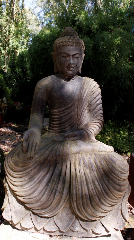 Buddha mit Gewand - Antikfinish 80cm