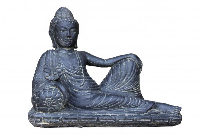 Halbliegender Buddha