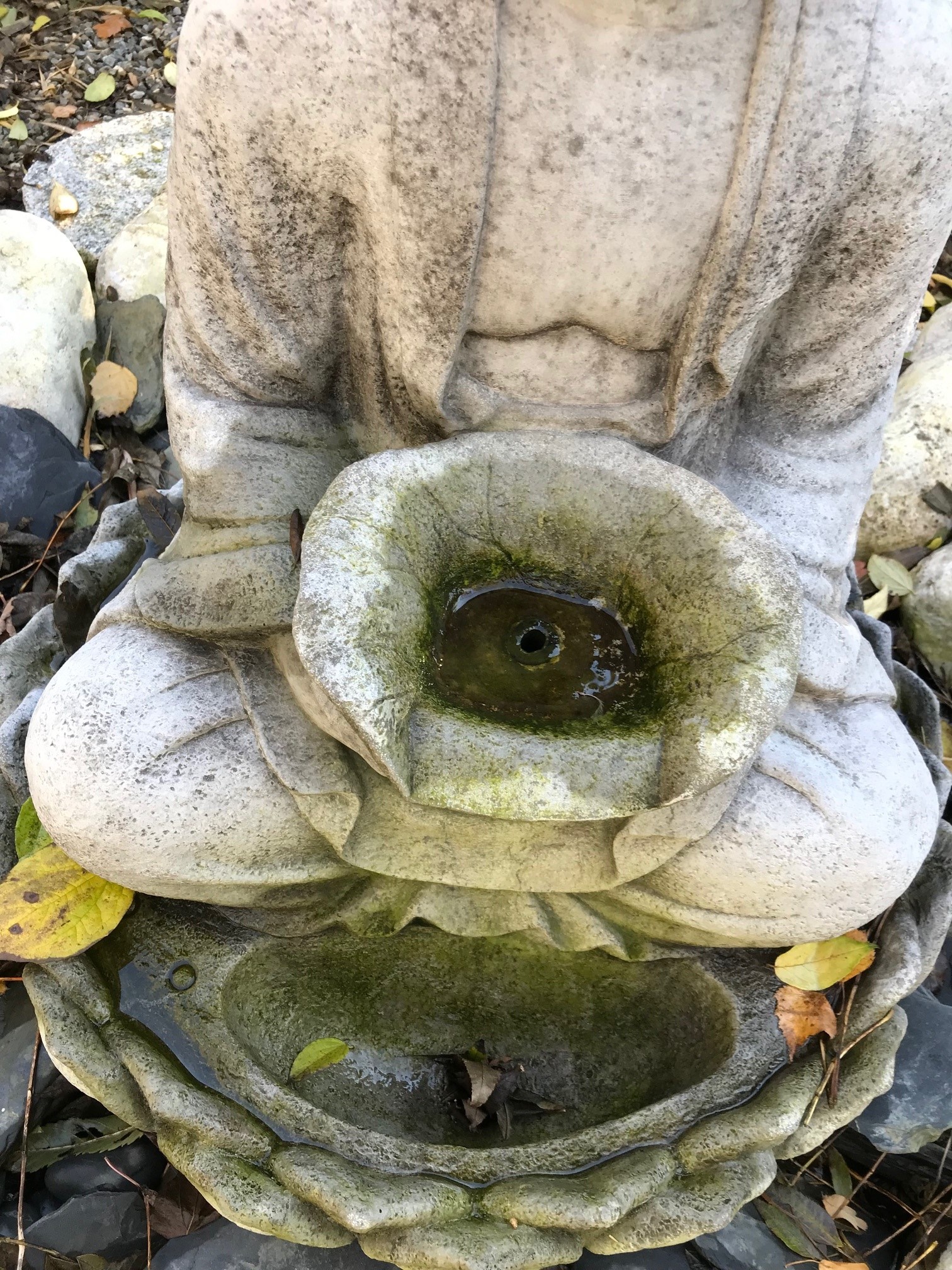 Buddha Brunnen in zwei Größen